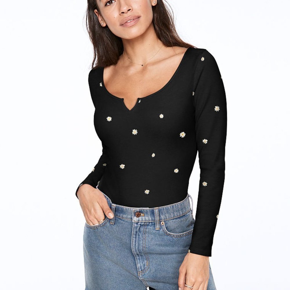 Victoria’s Secret PINK Long Sleeve Bodysuit Black with Daisies Large NEW